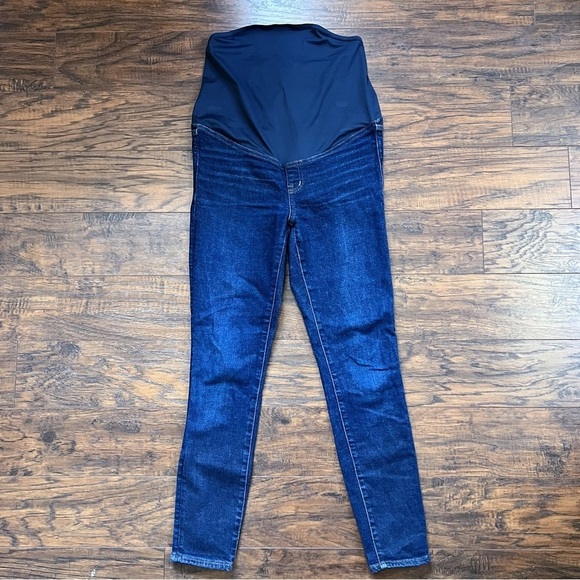 Madewell • Maternity Over-the-Belly Skinny Jeans in Orland Wash: TENCEL™ Denim - Picture 2 of 11